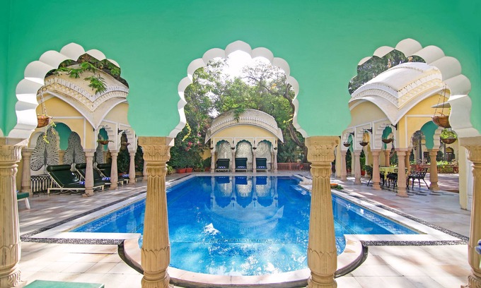 Sindhi Camp Hotel | Alsisar Haveli - A Heritage Hotel