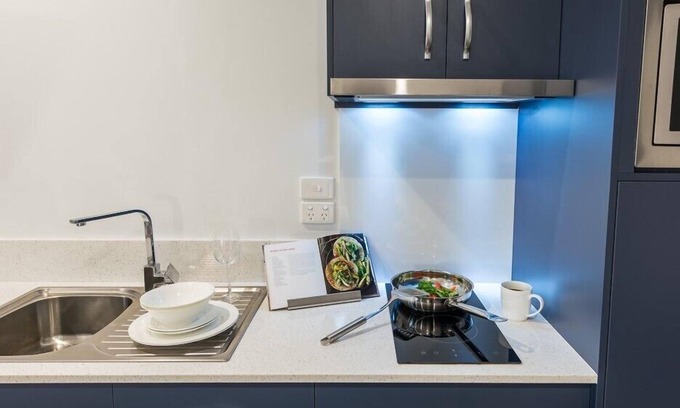 Wilsonton Apartment | Altitude Motel Apartments
