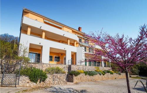 Donji Kraj Apartment | Amazing Apartment In Moscenicka Draga