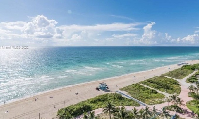 North Beach Condo | Amazing Beachfront Property. Oceanfront views.
