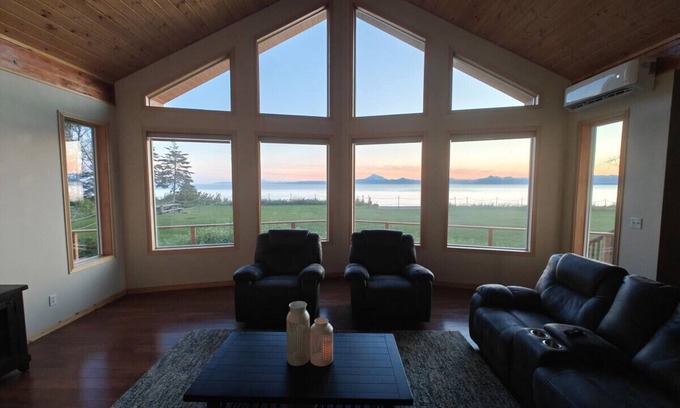 Salamatof House | Amazing Cook Inlet & Mountain View Home!