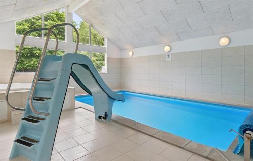 Fjellerup Strand House | Amazing Home In Glesborg With Sauna