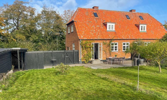 Svaneke House | Amazing home in Svaneke with WiFi