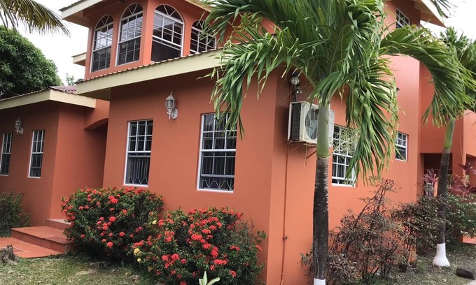 Bonne Terre House | Amazing Poolside Villa in the Heart of Rodney Bay
