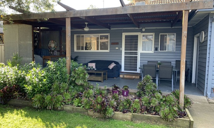 Echuca House | Amberleigh House Echuca. Family home close to town and river.