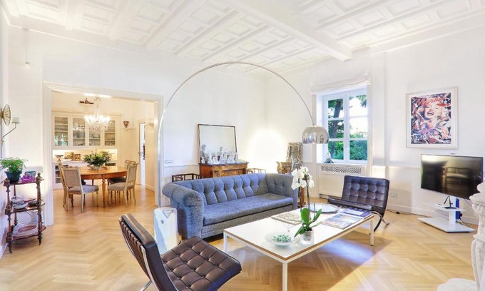 Sorrento City Centre Apartment | AMORE RENTALS - Villa Sofia