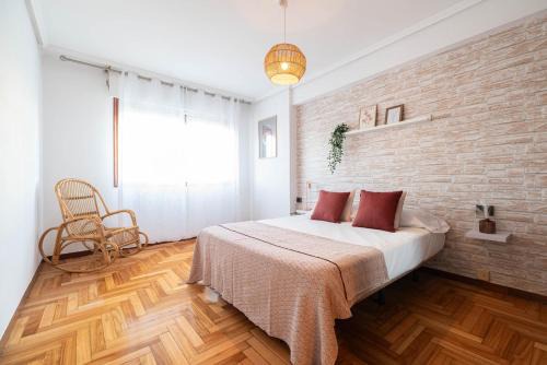 O Perpetuo Socorro Apartment | Amplia Vivienda con Garaje