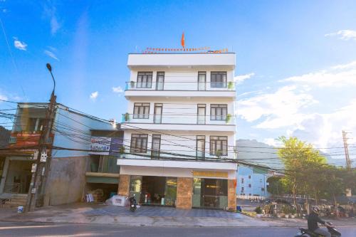 Quan Ba House | An Khang Hotel