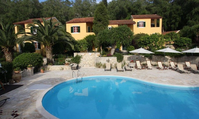 Lakka Apartment | Andrikos Studio C with swimming pool and walking distance from village