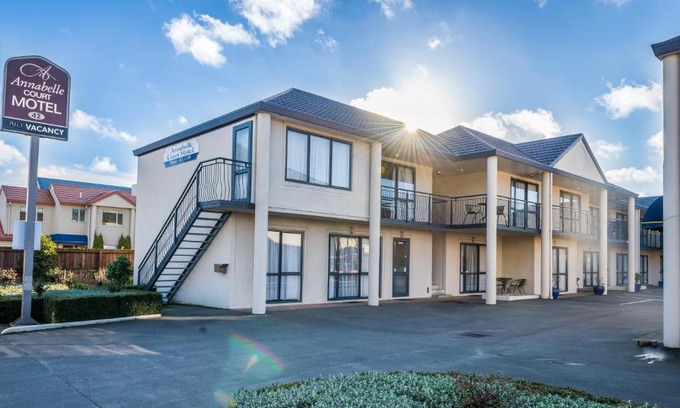 Riccarton Hotel | Annabelle Court Motel