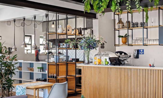 Three Anchor Bay House | Antrim House by Totalstay