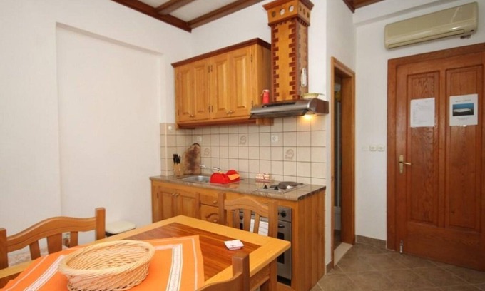 Zaklopatica Apartment | Apartment Milan (103801-A6) - Zaklopatica - island Lastovo