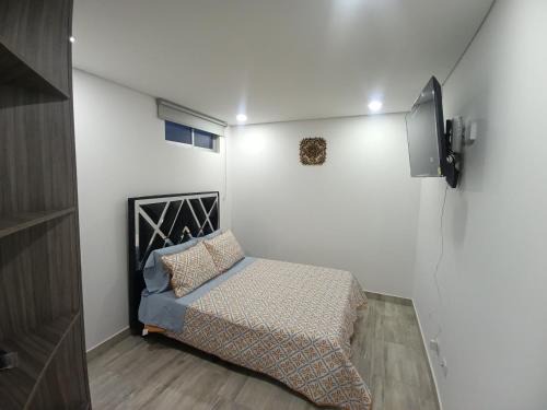 Bogota Apartment | Apartaestudio amoblado, Edificio Avanzzare T2-402