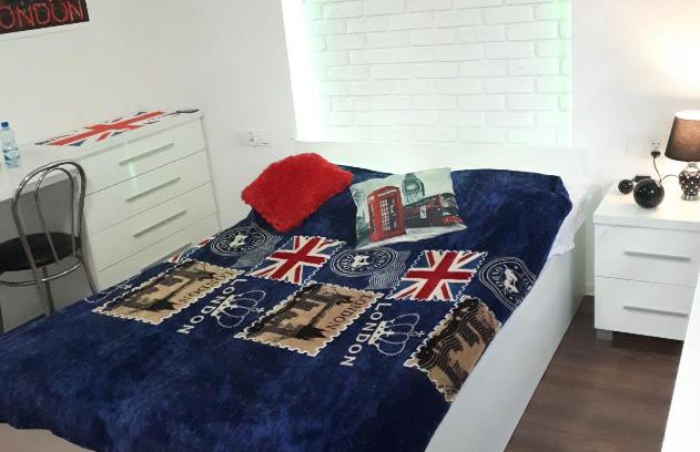 Kielce Apartment | Apartament Centrum Panoramiczna BIG BEN Z BALKONEM-- KLIMATYZACJA--