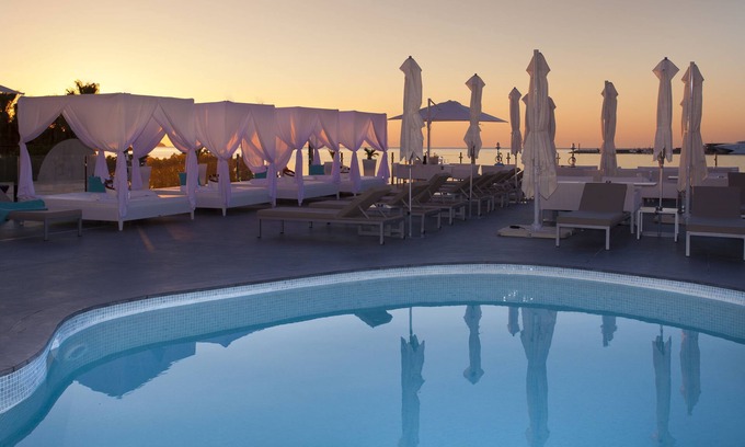 Sant Antoni de Portmany Apartment | Apartamentos Typic Marina Playa - Adults Only
