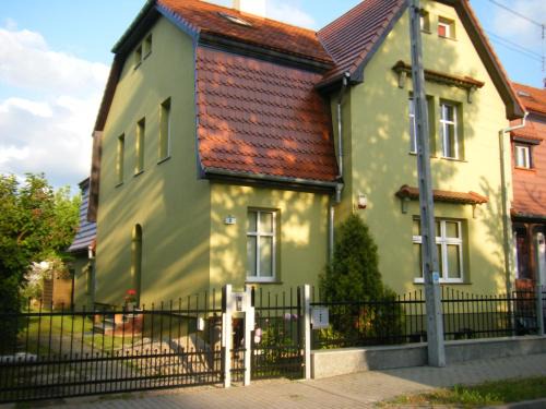 Dzierzoniow Apartment | Apartament Tina