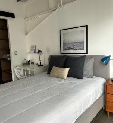 Zona 16 Apartment | Apartamento moderno 1 habitación y 1 baño, área Cayalá Embajada USA