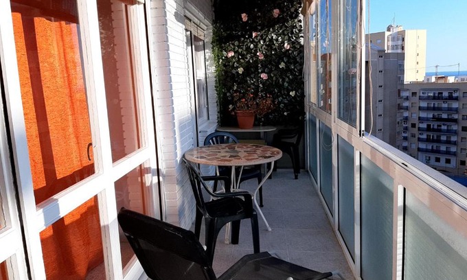 Pla del Bon Repos Apartment | Apartamento Playa Postiguet Alicante