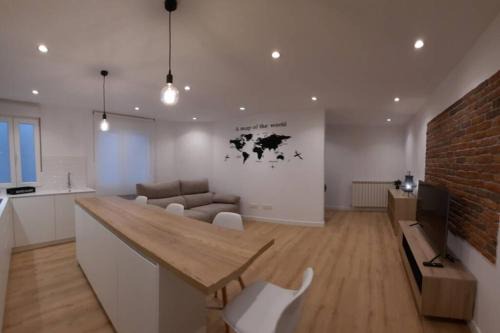 La Corredoria y Ventanielles Apartment | APARTAMENTOS MILAN 2