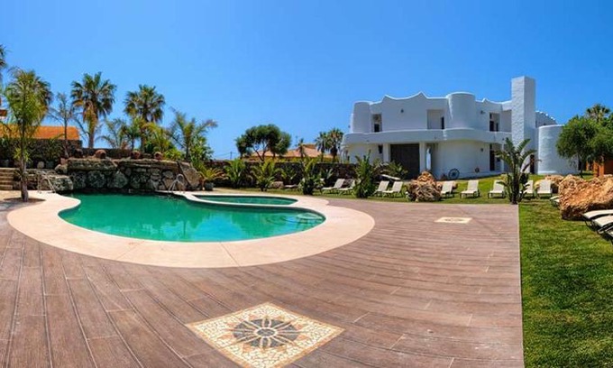 Zahora Apartment | Apartamentos Turisticos Bahia De Trafalgar