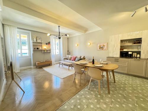 Old Town Apartment | ApartHotel Riviera - Le Balcon du GRAND ALEXANDRE - Amazing 3 berdooms - Old Town Promenade des Anglais