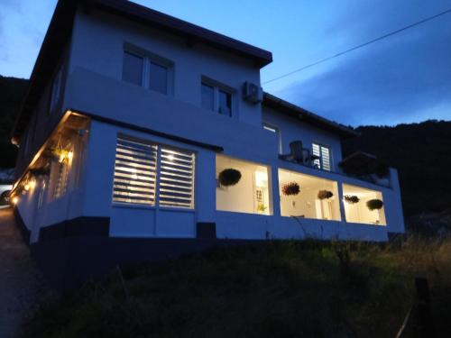 Zenica-Doboj Canton Apartment | Apartman Emma