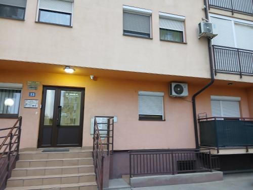 Bijeljina Apartment | Apartman Lada