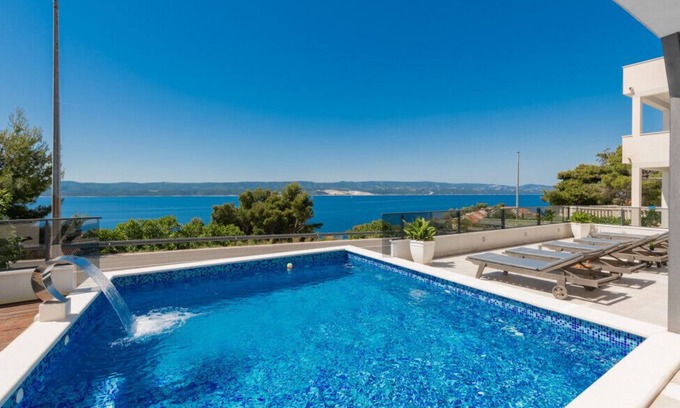 Medici Apartment | Apartman Mia 5 - Omiš by Villas Guide
