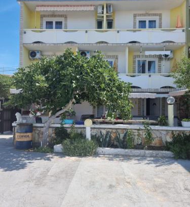 Dinjiska Apartment | APARTMANI ALEN