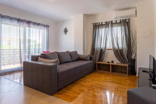 Pula Apartment | APARTMANI KAROCA