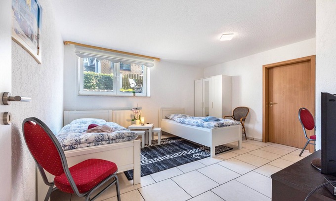 Region Hannover District Apartment | Apartment '1' - Holiday Apartment Weiss