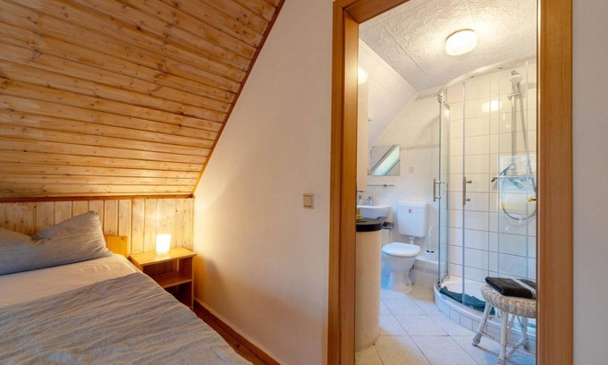 Liepe Apartment | Apartment Behling 3 with Balcony