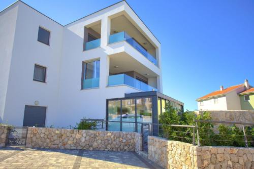 Zidarici Apartment | Apartment Crystal Aura