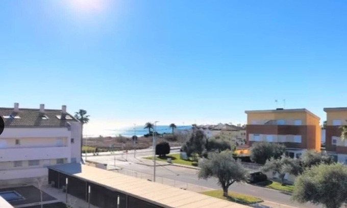 Benicarlo Apartment | Apartment 'Duplex Mediterranea' with Sea View, Shared Pool and Air Conditioning