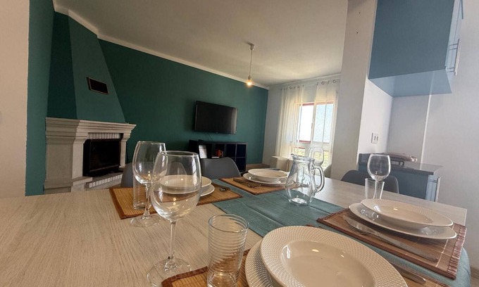 Vila Verde Apartment | Apartment 'Figueira' with Wi-Fi and Air Conditioning