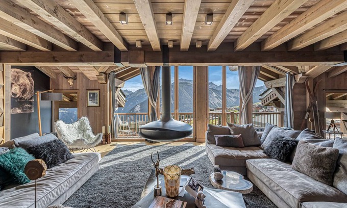 Courchevel Villa | Apartment Ange - Four Bedroom Villa, Sleeps 8
