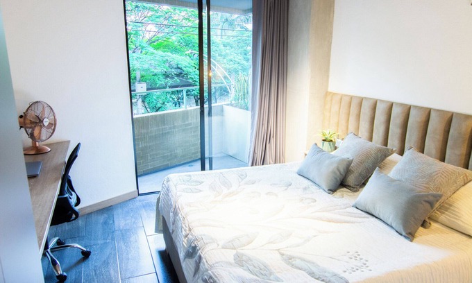 Laureles - Estadio Hotel | Apartment in Medellin Cozy and Well Located