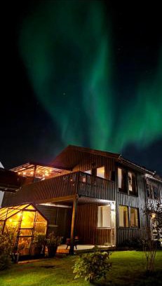 Tromsdalen Apartment | Apartment in Tromsø, located between the Arctic Cathedral and The Cable Car