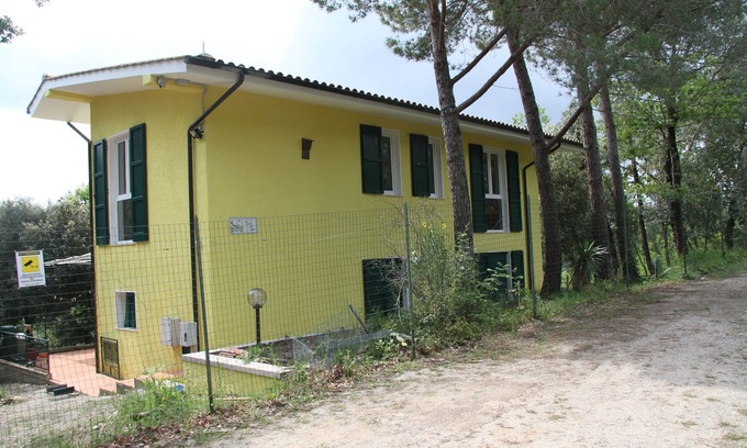 Monteverdi Marittimo Apartment | Apartment in villa