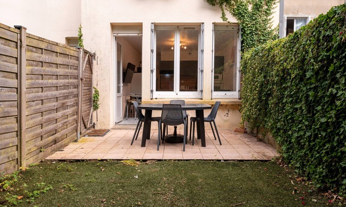 Lorient Apartment | Apartment 'Kerjulaude' with Private Garden and Wi-Fi - by Breizh key