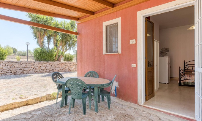 Presicce Apartment | Apartment 'Le Colonie - Monolocale' with Private Terrace and Shared Garden