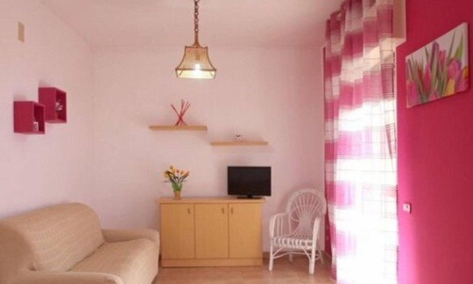 Balestrate Apartment | Apartment 'Le Magnolie 12 - 1° Piano' with Sea View, Wi-Fi and Air Conditioning