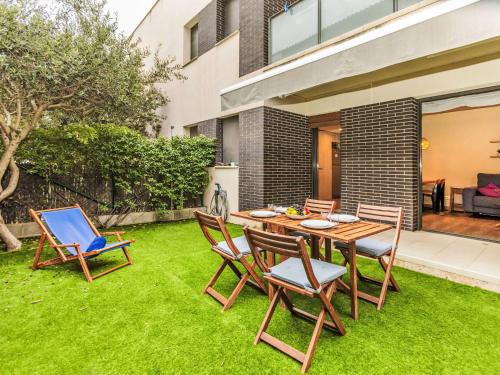 Llanca Apartment | Apartment Les Aigües by Interhome