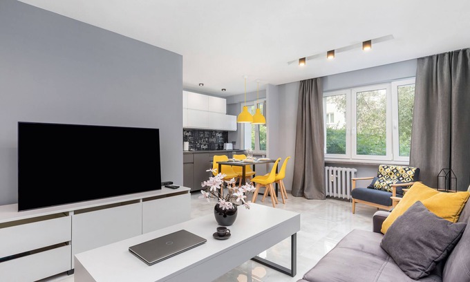 Nowe Miasto Apartment | Apartment Osiedle Piastowskie by Renters