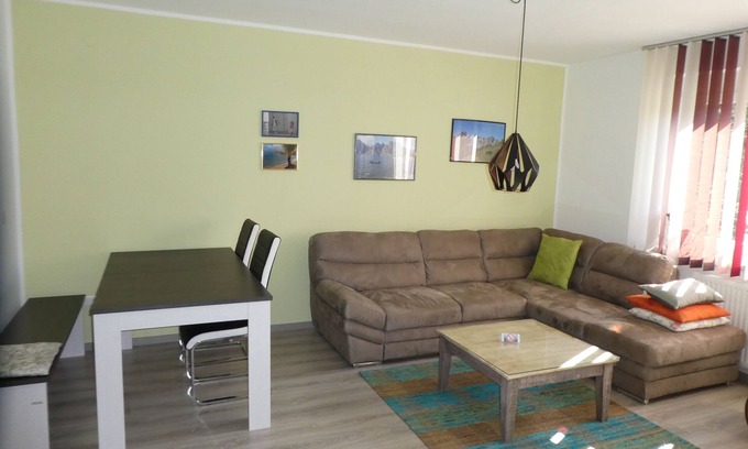 Trofaiach Apartment | Apartment Palm - relaxation and recreation