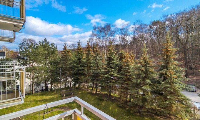 Wzgorze Swietego Maksymiliana Apartment | Apartment Polanka Redlowska by Renters