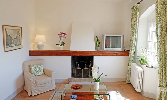 Santo Spirito Apartment | Apartment set in a property with breathtaking view of Florence!