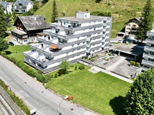 Engelberg Apartment | Apartment Sunnmatt West Wohnung 936 by Interhome