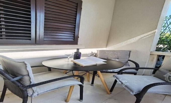 Brna Apartment | Apartment Tina - One Bedroom Apartment with Terrace