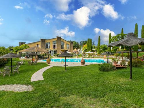 Fucecchio Apartment | Apartment Tipologia Trilocale by Interhome